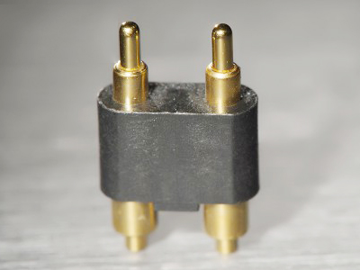 直立 2Pin带尾巴...